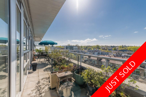 Kitsilano Penthouse at the sought-after New Yorker 2 bedroom